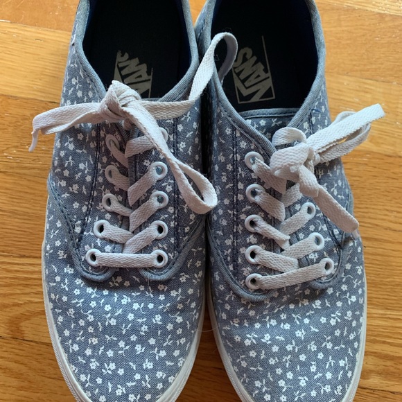 Vans shoes - Picture 1 of 6